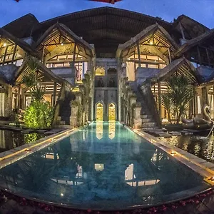 Avalon Castle & Spa 乌布